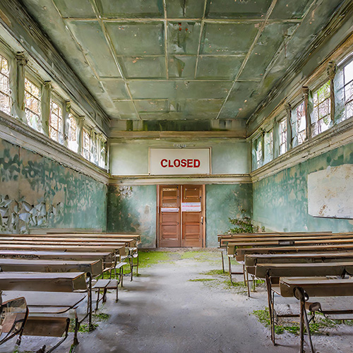 abandoned-classroom