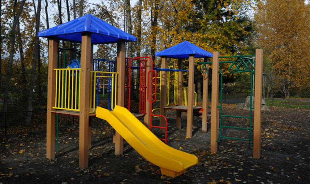 California Playgrounds play structure for POP1284